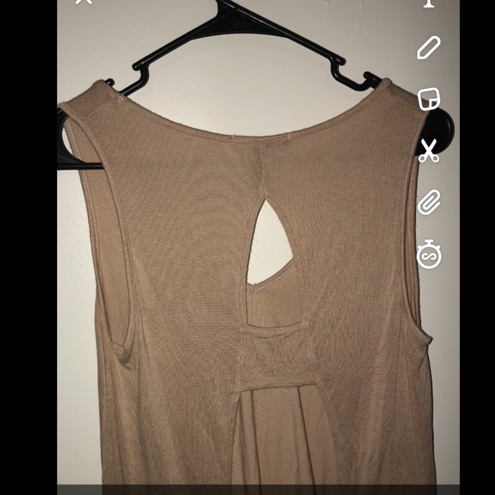 Forever 21 crop top with open back